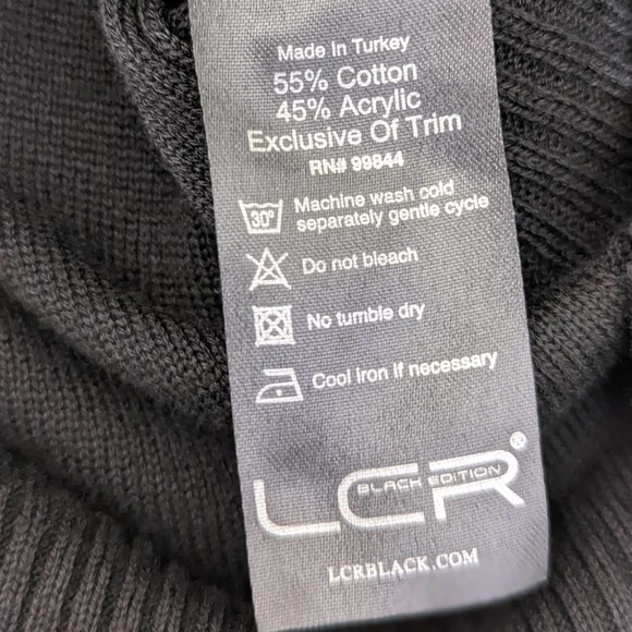 Men's V-Neck Sweater - Black and Gray - Picture 6 of 7
